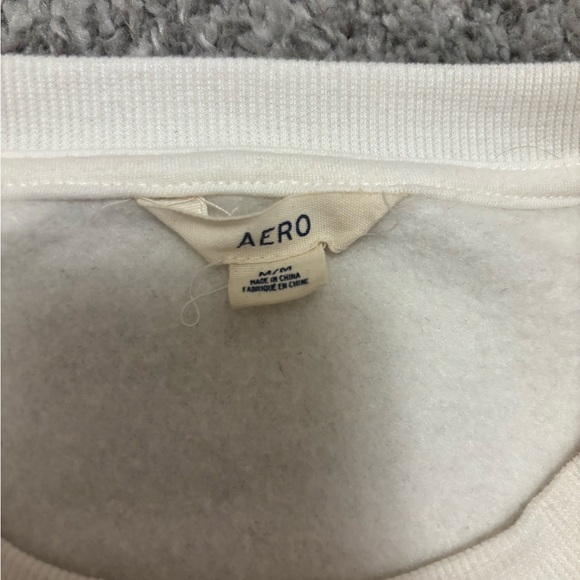 New York Cream Sweater - Picture 3 of 3